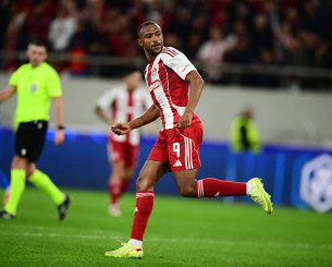 Ο Ελ Κααμπί έκανε το 3-4 και έβαλε «φωτιά» στο Καραϊσκάκη (video)