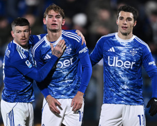 Με «ντοπιέτα» Δουβίκα η Κόμο διέλυσε την Τορίνο