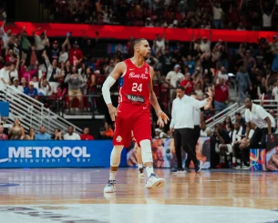 Κλαβέλ: «Δεν μπορούσα να πω όχι στην ΑΕΚ, θα τα δώσω όλα»