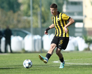 Αυτός είναι ο Σταύρος Ψυρόπουλος που πήρε ο Νίκολιτς στην αποστολή του ΑΕΚ-ΟΦΗ