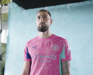 Ο  Ντοναρούμα βρίσκεται κοντά στο να γράψει... ιστορία στην Premier League για τον λάθος λόγο