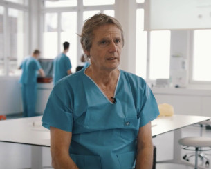 Αυτός είναι ο γιατρός που θα κάνει την αρθροσκόπηση στον Λεσόρ -Ποιους Έλληνες έχει χειρουργήσει