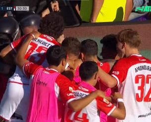 Τα στιγμιότυπα της ήττας - σοκ της Ροζάριο Σεντράλ από την Εστουδιάντες