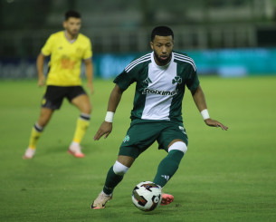 Μεγάλη έκπληξη από τον Μπενίτεθ: Στην αποστολή ο Βιλένα