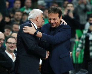 Λατρεία για Ομπράντοβιτς από τον κόσμο του Παναθηναϊκού - Η αγκαλιά με τον Αταμάν (vids)