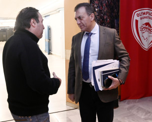 Βρούτσης στο Athletiko: «Μετά την υπογραφή της σύμβασης η ευθύνη του ΣΕΦ θα ανήκει στον Ολυμπιακό» (video)