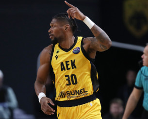 All-in της ΑΕΚ για να κρατήσει τον Σίλβα