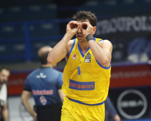 Ο Άλβαρο Καρντένας στο Athletiko: «Δεν ξέρω ποιο είναι το ταβάνι μου - Η Βαλένθια μπορεί να κερδίσει τους πάντες»