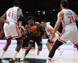 Αυτό είναι το στάτους του Κρις Σίλβα - Πόσο είναι το buy out