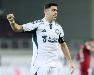 Ο Τάσος Μπακασέτας βρέθηκε στην Νέα Υόρκη και είδε από κοντά Νικς – Καβαλίερς