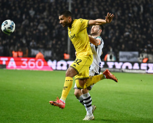 Ρόουζ: «Οι αποφάσεις του διαιτητή άλλαξαν την εικόνα του αγώνα»