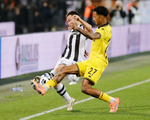 Λαβωμένος πάλι ο Άρης, κοντεύει να συμπληρώσει... 11άδα από τραυματίες!