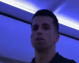 Ο Κανσέλο επιτέθηκε σε επιβάτη σε αεροπλάνο - Τι ακριβώς συνέβη με τον Πορτογάλο αστέρα (video)