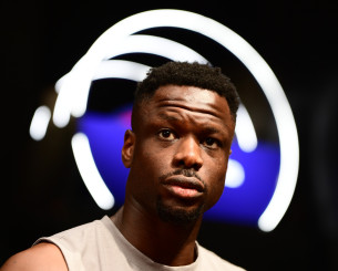 Στο πλευρό του Ολυμπιακού ο Φαλ στη Βαρκελώνη