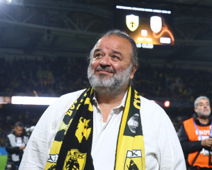 Ο Ηλιόπουλος δίνει 21.000 ευρώ στο «Χαμόγελο του Παιδιού» - Έξτρα 2.000 ευρώ για κάθε γκολ στο φιλικό στα Σπάτα