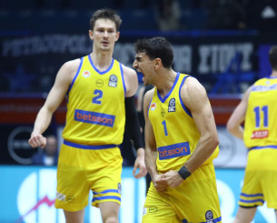 Το Περιστέρι «βύθισε» το... άχρωμο Μαρούσι