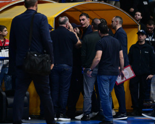 Ο Γιώργος Μπαρτζώκας είχε επεισόδιο με φίλο του Περιστερίου