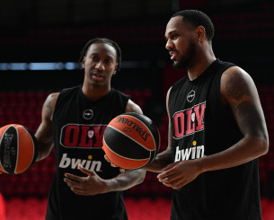 Η πρώτη ομαδική προπόνηση του Μόντε Μόρις με τον Ολυμπιακό