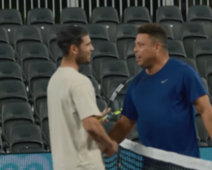 Συνάντηση κορυφαίων στο Μαϊάμι: Ο Αλκαράθ έπαιξε τένις με τον Ρονάλντο Ναζάριο (video)