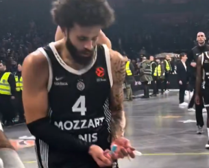 Αποδοκιμάστηκε ξανά από τον κόσμο της η Παρτίζαν - Οι οπαδοί τους πέταξαν αντικείμενα (video)