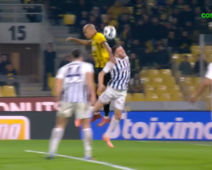 Αυτός είναι ο λόγος που ακυρώθηκε το γκολ της ΑΕΚ - Δε σφυρίχτηκε σπρώξιμο