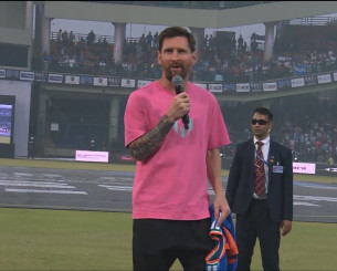 Τόσο κοστίζει το ρολόι που έλαβε ως δώρο ο Μέσι στην Ινδία