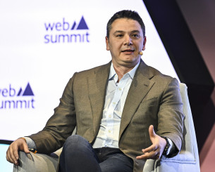 Στο Βερολίνο για το παιχνίδι του NBA και ο Γιώργος Αϊβάζογλου