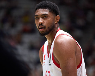 Ακόμα ένας «μνηστήρας» για τον Καμπόκλο