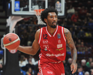 Με ήρωα Μπρουκς η Μιλάνο γλίτωσε το κάζο πριν το ματς με τον Παναθηναϊκό