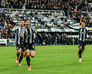 Νιούκαστλ – Καραμπάκ με… διαχείριση μετά την «εξάρα»