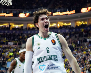 Αυτοκρατορική αντίδραση στην Πόλη, ο Παναθηναϊκός «κατάπιε» τη Φενέρ