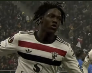 Ξεσπά ο αδερφός του Μέινου: «Αφήστε τον "ελεύθερο"»