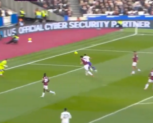 Άτυχος ο Μαυροπάνος - Έβαλε αυτογκόλ σε προσπάθεια να διώξει τη μπάλα (video)