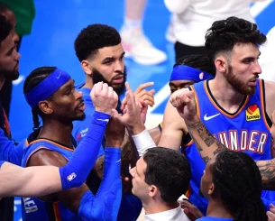 Πέρασαν από το Ντένβερ οι Θάντερ, σαρωτικοί Πίστονς