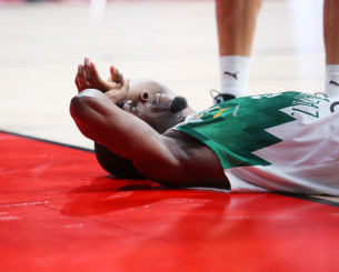 Θέμα με Φρανσίσκο στη Ζαλγκίρις: Είχε επεισόδιο με τον προπονητή του στο παιχνίδι με Παναθηναϊκό