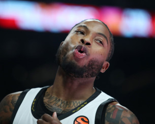 Ο ειδικός όρος στο συμβόλαιο του Τζόουνς σε σχέση με την Παρτίζαν