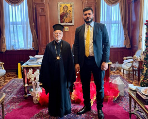 Με πρωτοβουλία Ηλιόπουλου, η ΠΑΕ ΑΕΚ εκπροσωπήθηκε στον εορτασμό των Χριστουγέννων στην Κωνσταντινούπολη