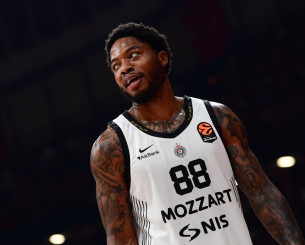 Τι ισχύει με τον Τζόουνς και το ταξίδι της Παρτίζαν στη Βαλένθια