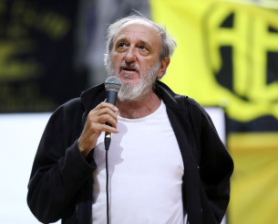 Ο Δημήτρης Χατζηχρήστος άφησε την τελευταία του πνοή το 2025 και «βύθισε» στο πένθος την ΑΕΚ (video)