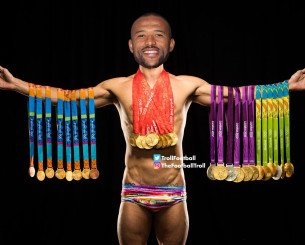 Αγιούμπ Ελ Κααμπί όπως λέμε... Μάικλ Φελπς!