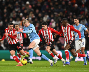 Κίνδυνος αναβολής για παιχνίδια της Premier League λόγω έντονης χιονόπτωσης