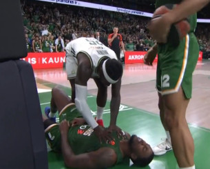 Ο Ναν έκανε επικίνδυνο φάουλ στον Ράιτ την ώρα που κάρφωνε - Πήγε αμέσως να δει αν είναι καλά (video)