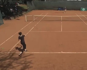 Ποια είναι η παίκτρια που προκάλεσε σάλο - Δεν ήξερε να σερβίρει, δεν γνώριζε τους κανόνες του τένις