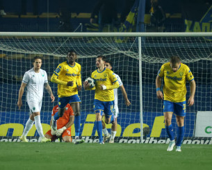 Ο Παναιτωλικός μείωσε με τον Ενκολόλο (video)