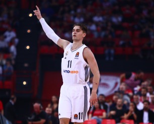 Η Ρεάλ ανέβασε στροφές στο δεύτερο ημίχρονο και άφησε πίσω της την Βαλένθια