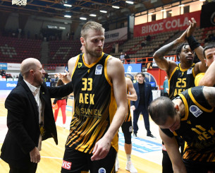 Ο Χαραλαμπόπουλος φωνάζει «είμαι εδώ» για την ΑΕΚ