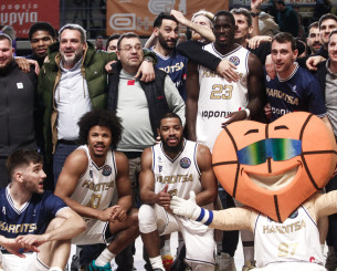 Έστησαν... πάρτι στην Καρδίτσα για την ιστορική πρόκριση στους «16» του BCL