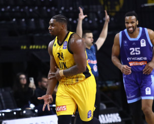 Που να παίξει και πλήρης...