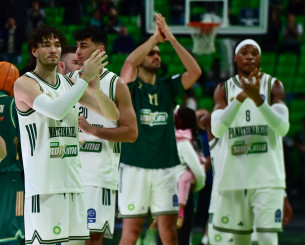 Ο Παναθηναϊκός πανηγύρισε κόντρα στο Περιστέρι την 1.500η νίκη του στο ελληνικό πρωτάθλημα μπάσκετ