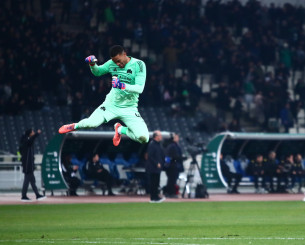 Ο Λαφόν με τρομερή απόκρουση αρνήθηκε το γκολ στον Μορόν (video)